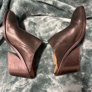 Frye Serena Leather Mule Black Wedge Heel Women's Size 8